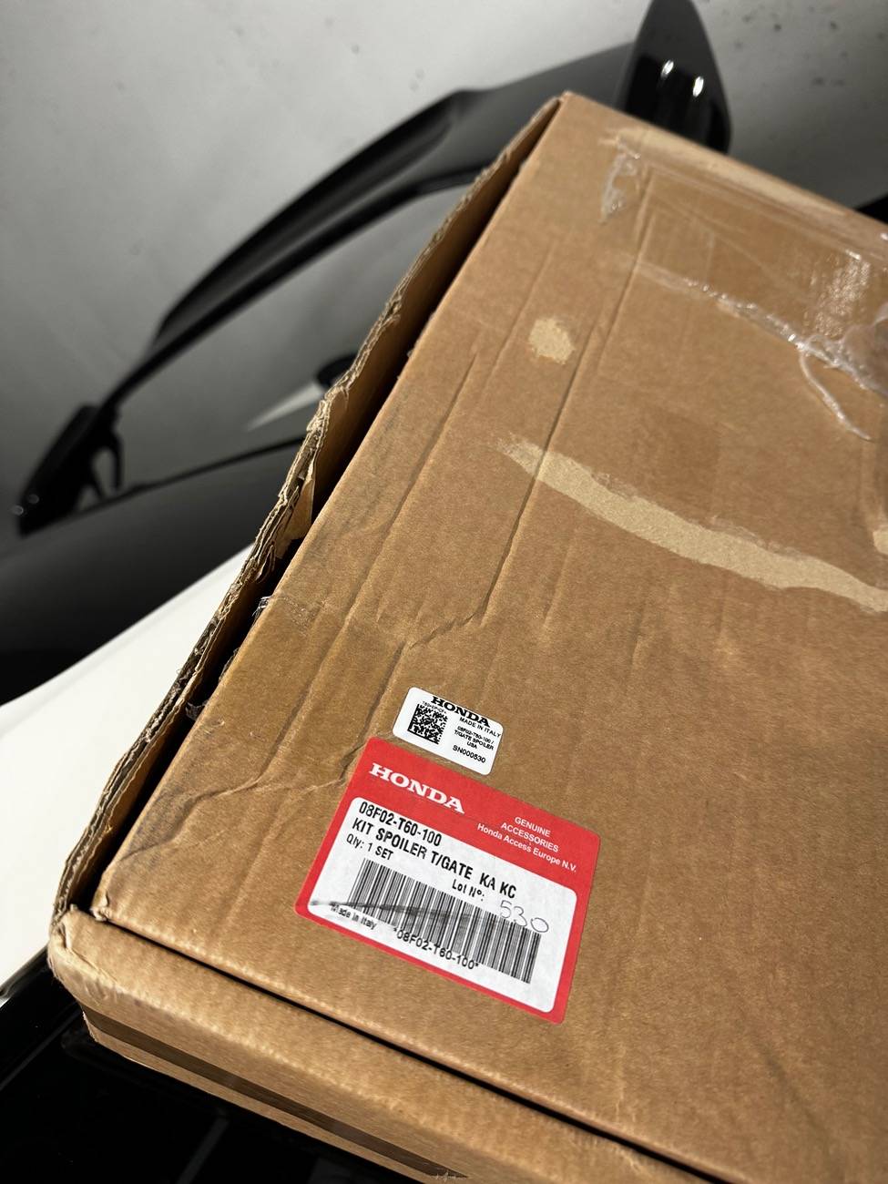 11th Gen Honda Civic Carbon fiber OEM wing - brand new condition with extras IMG_2012